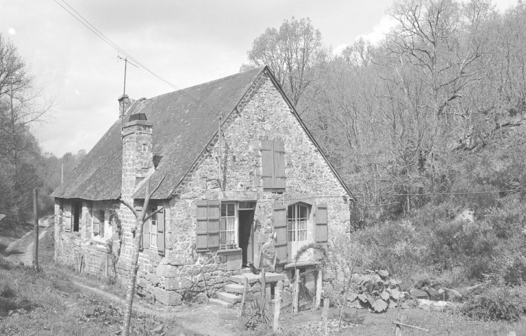 Moulins, la Sourde (Saint-Christophe-de-Valains)