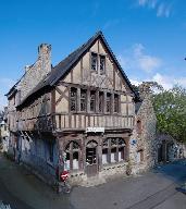 Maison d'aubergiste, 22 rue Ernest Renan (Tréguier)