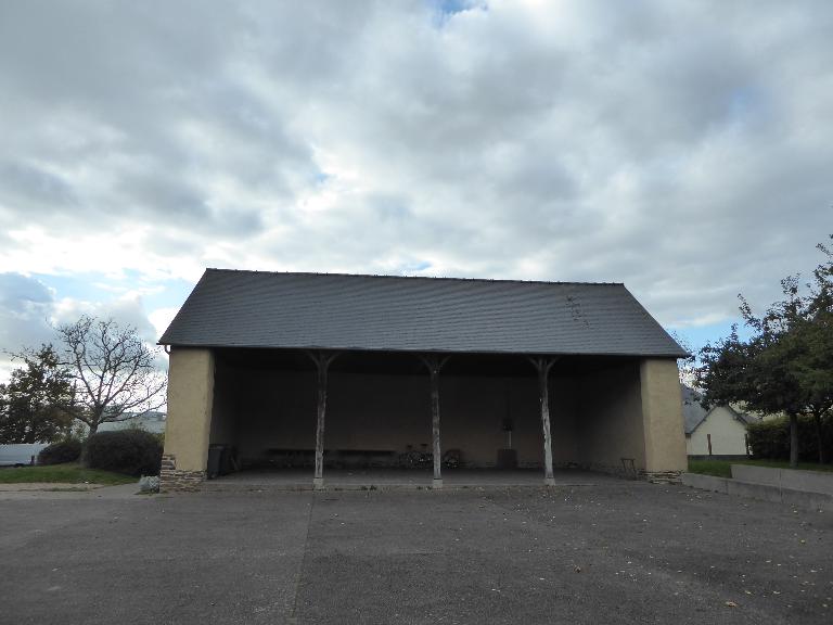 Ancienne maison noble puis relais de poste (L'Hermitage)