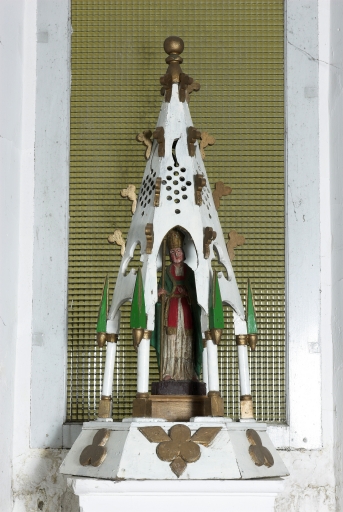 Statue de procession de saint Goal et dais de procession