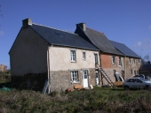 Fermes, 2ème alignement de trois logis, le Gros Chêne (Longaulnay)