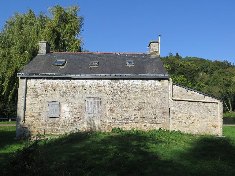 Façade arrière de la maison de Gambien 