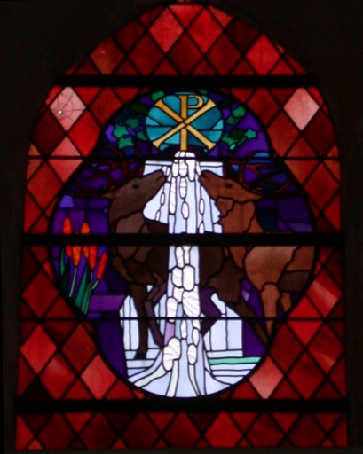 Verrière décorative de la baie 00 : Cerfs s'abreuvant à la fontaine