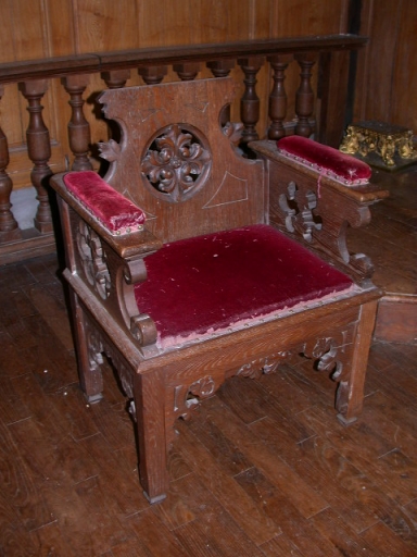 Fauteuil de célébrant