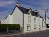 Maison, 18 rue de la Mairie (Melrand)