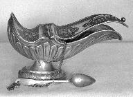 Navette à encens, cuiller à encens