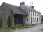 Maison, rue de la Gare (Saint-Caradec)