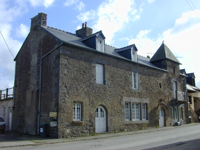 Maison Fauvel, rue Emile Rouxin (Meillac)