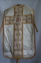 Ornement blanc 3 : chasuble