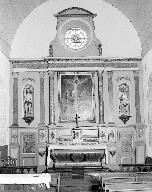 Ensemble du maître-autel : autel, tabernacle, retable, deux gradins d'autel, ancien prieuré de Lochrist an Izelvet (Plounévez-Lochrist)