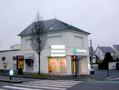Maison, actuellement banque, 24 rue Montaigne (Rennes)