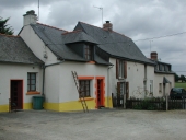 Alignement de fermes, la Rousselais (Noyal-sur-Vilaine)