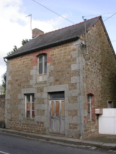 Maison, rue Pierre Hubert (Vieux-Vy-sur-Couesnon)