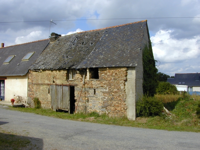 Ferme 3, les Clôtures (Lieuron)