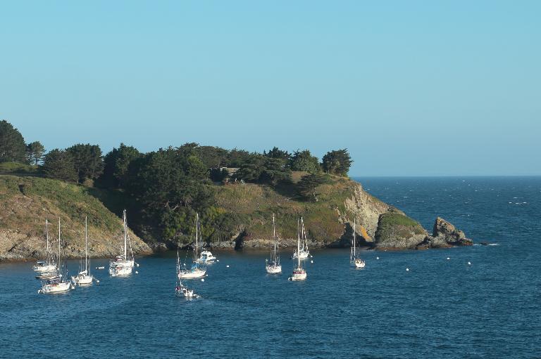 Corps de garde crénelé actuellement maison, batterie du Cardinal (Sauzon)