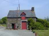 Fournil et porcherie, la Roche Caillée ; la Roche Cahier (Meillac)