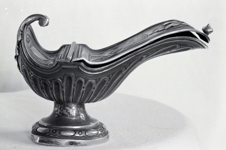 Navette à encens (Lécousse)