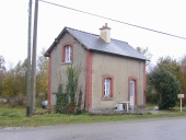 Maison de garde-barrière, Courbouton (Lieuron)