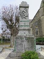 Monument aux morts, 17  rue des Tilleuls (Saint-Lormel)