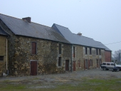 Alignement de quatre maisons, Bel Air (Montreuil-sur-Ille)
