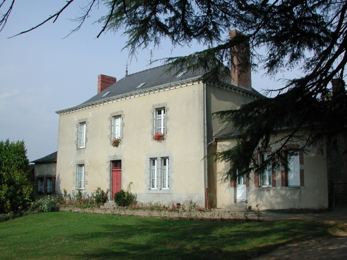 Maison dite la Pommeraie, rue Jean de Gennes (Gennes-sur-Seiche)