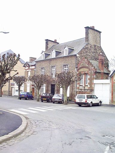 Maison, 10 avenue Aristide Briand (Dol-de-Bretagne)