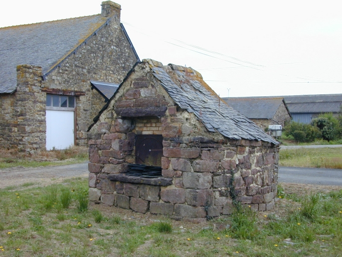 Four à pain, la Goupillais (Maxent)