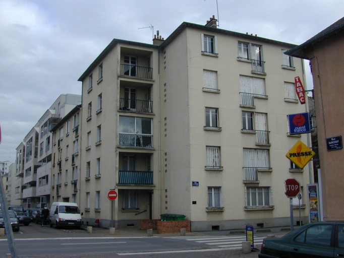 Ensemble de 2 immeubles, dits résidence, 44 rue de Redon ; 13 et 13bis rue Surcouf (Rennes)