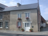 Maison, rue Napoléon, Doslet (La Ville-ès-Nonais)