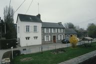 Canal de Nantes à Brest, maison éclusière 1, la Hataie (Malestroit)