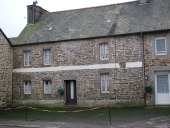 Maison, 10 rue des Bruyères (La Motte)