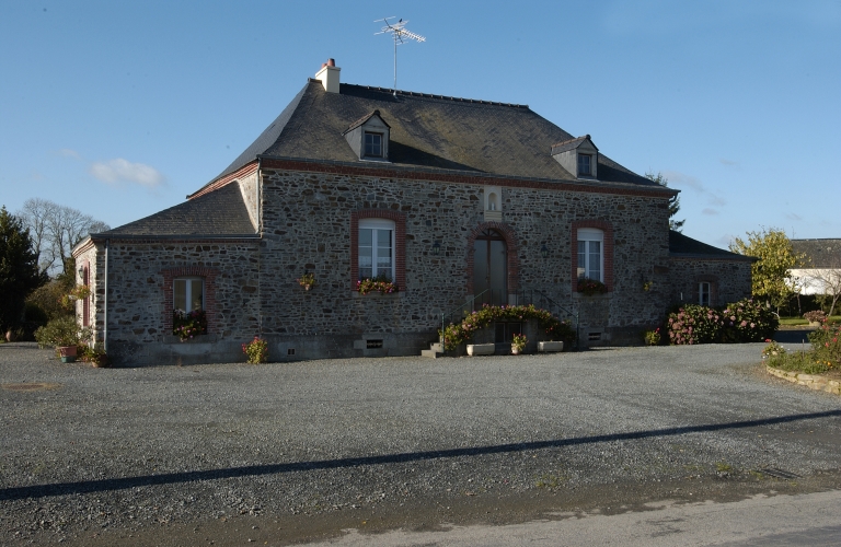 Ferme, route de La Guerche-de-Bretagne (Chelun)