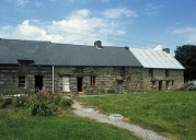 Alignement de maisons, la Boulay (Bovel)