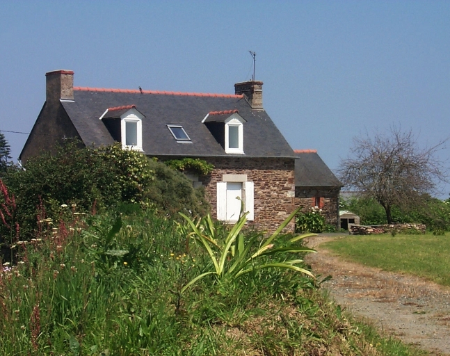 Maison, 24 rue Frédéric et Irène Joliot-Curie (Ploubazlanec)