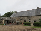 Manoir ou métairie de Kerradenec (Plougras)