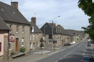 Rues Lariboisière et Dauphin-Brouard (Louvigné-du-Désert)