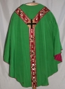 Ornement vert 1 : chasuble, bourse de corporal, étole, manipule, voile de calice
