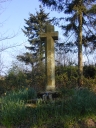 Croix de chemin, le Val, route départementale 796 (Cuguen)