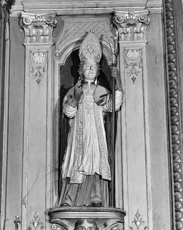 Statue : Saint Germain d'Auxerre, église paroissiale Sainte-Édiltrude (Tréflez)