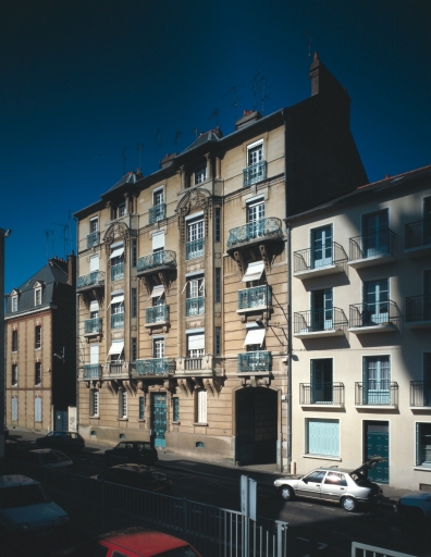 Immeuble de rapport, 11 rue de Robien (Rennes)