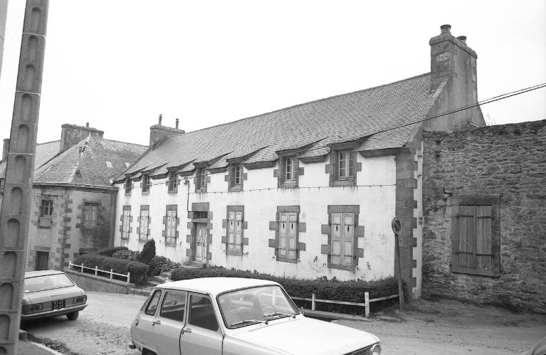 Maison, rue Ernest Renan (Douarnenez)