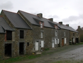 Les maisons et les fermes sur la commune de Saint-Pierre-de-Plesguen (fusionnée en Mesnil-Roc'h en 2019)