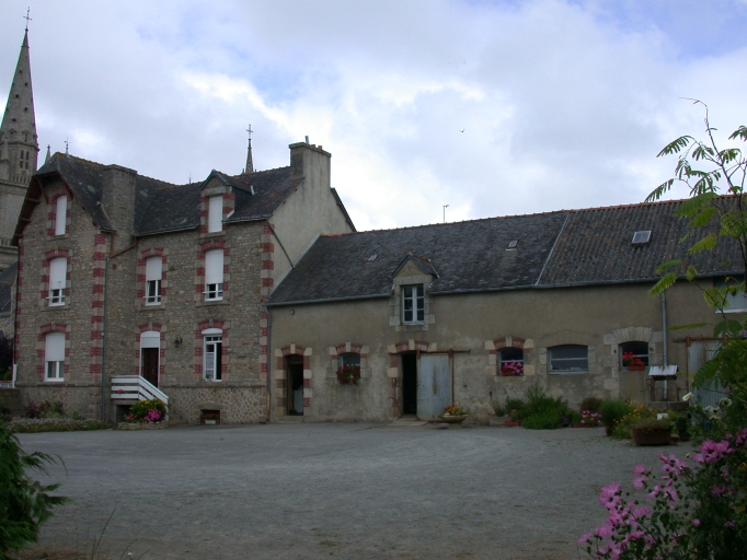 Ferme, 1 rue du Manéguen (Pluméliau fusionnée en Pluméliau-Bieuzy en 2019)