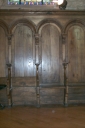 Décor de choeur : lambris de demi-revêtement, 8 stalles, 2 bancs de choeur