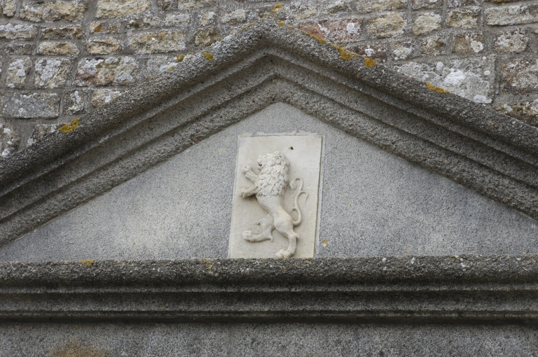 Relief : Armoiries des Hay, seigneurs de Bonteville (Chancé fusionnée en Piré-Chancé en 2019)