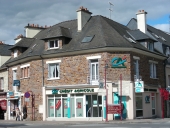 Maison, place du Docteur Joly (Bruz)