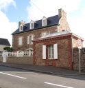 Maison, rue du Commandant Le Conniat, Kerity (Paimpol)