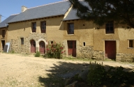 Ferme, la Roche (Saint-Thual)