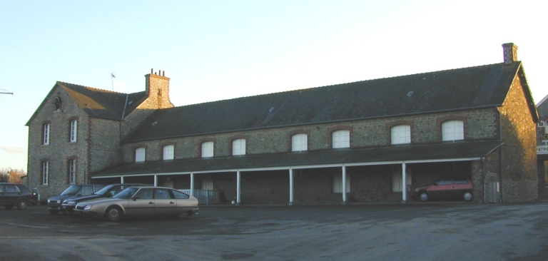 École, rue des Frères Lumière (Pleurtuit)