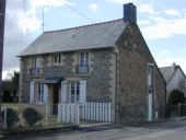 Maison, 30 rue des Ecoles (Montreuil-sur-Ille)